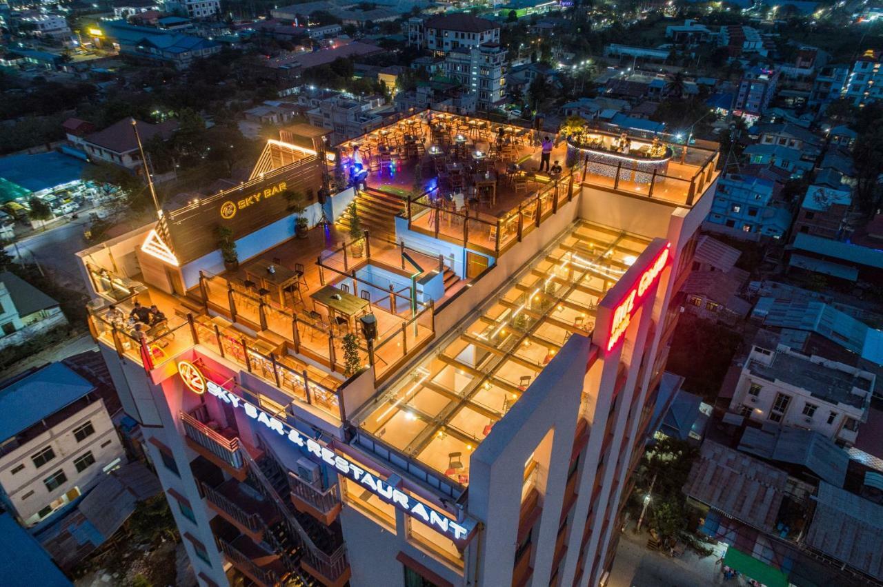 Ritz Grand Hotel Mandalay Exterior photo